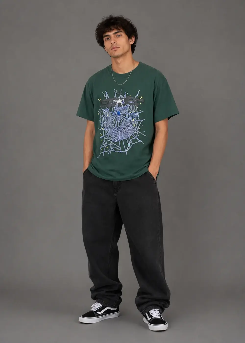 T-Shirt SP5 Green - Bold Streetwear with Vibrant Appeal
