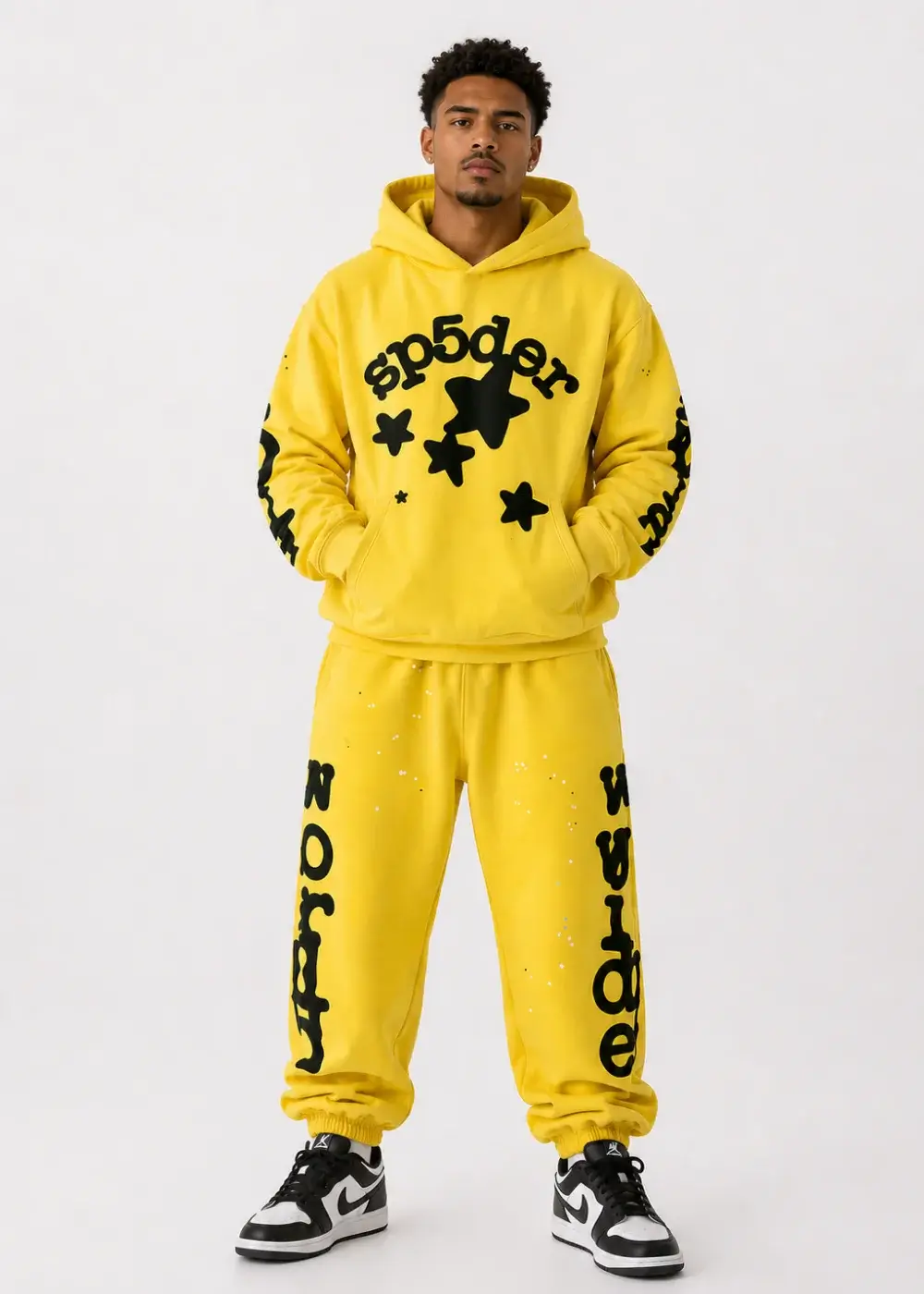 Spider Beluga Tracksuit Gold