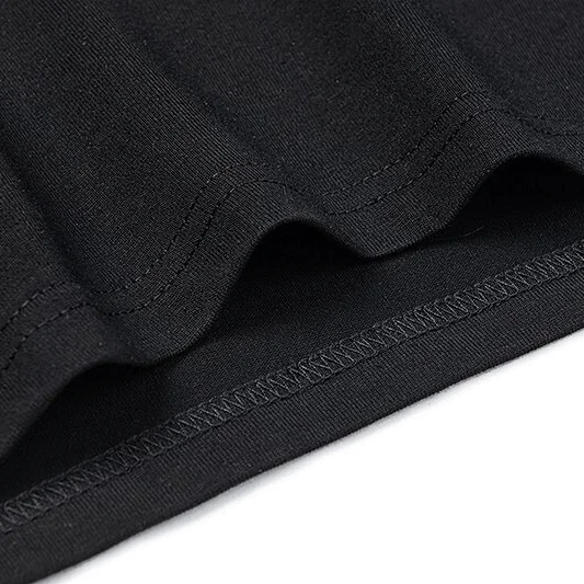 T-Shirt P*nk Black - Bold Design with a Touch of Edge